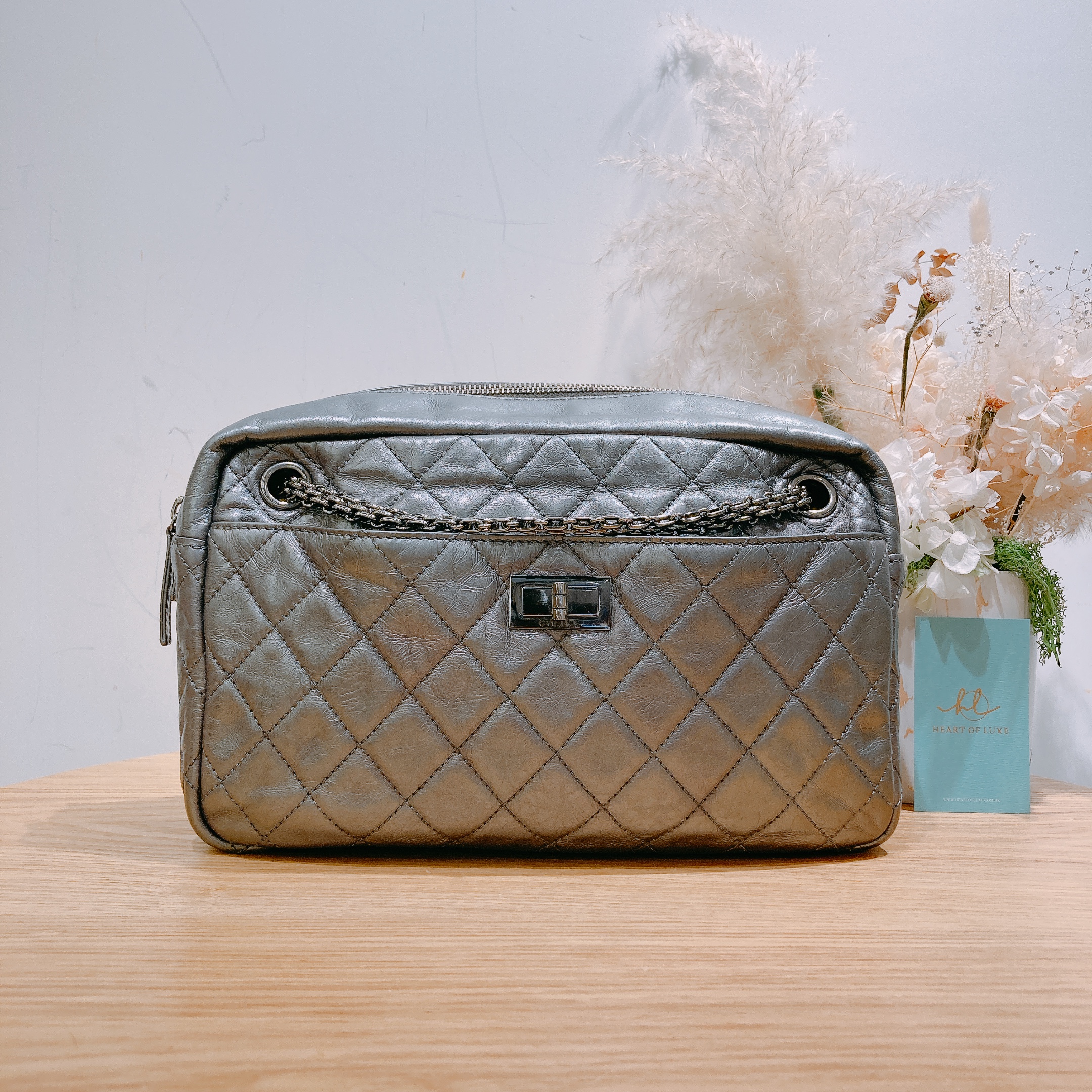 Chanel 2.55 camera bag sale