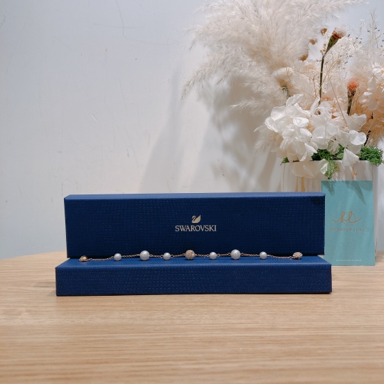 Swarovski Remix Collection Mixed White Crystal Pearl Bracelet [Pre