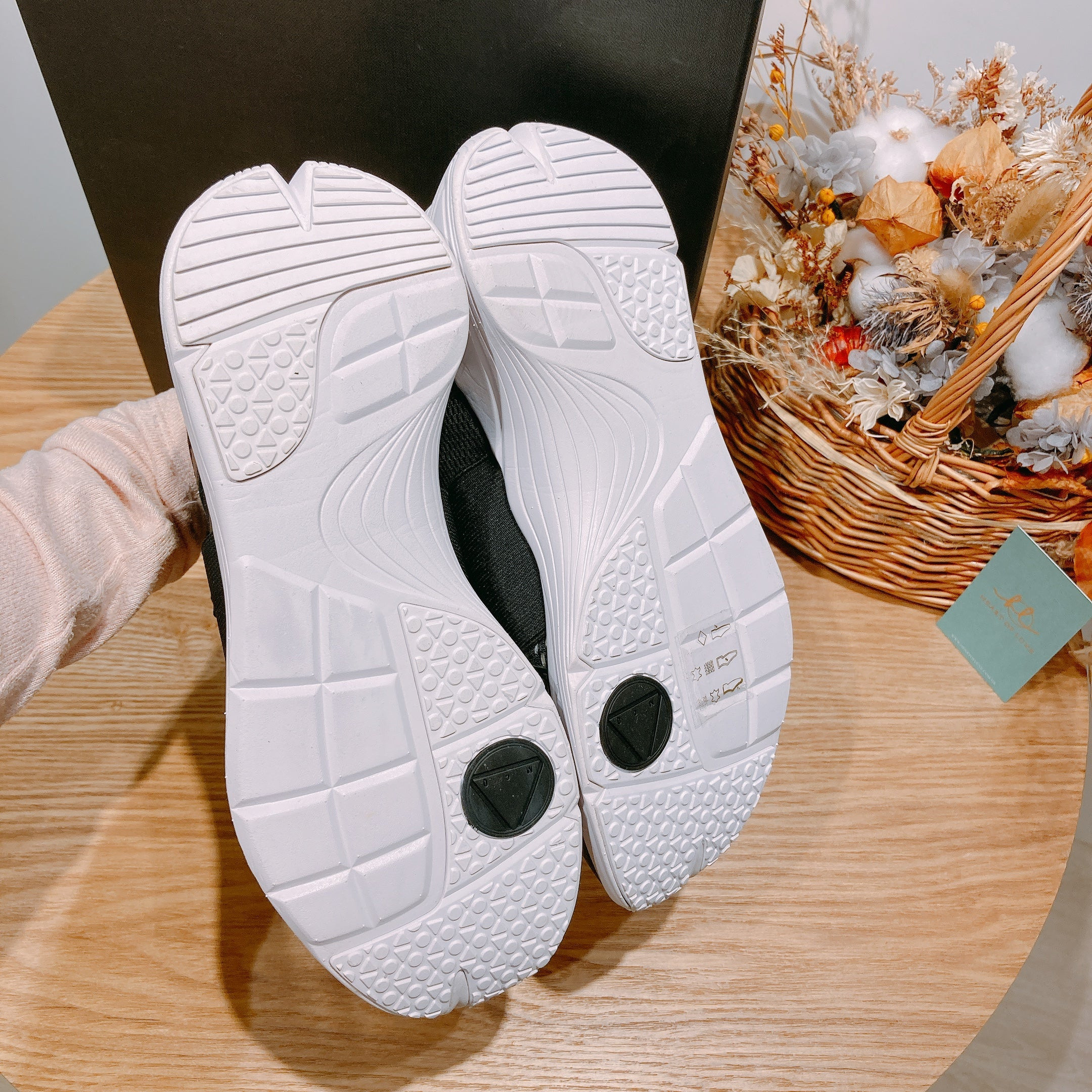Alexander McQueen MCQ Sneakers size 37 [New] - Heart of Luxe