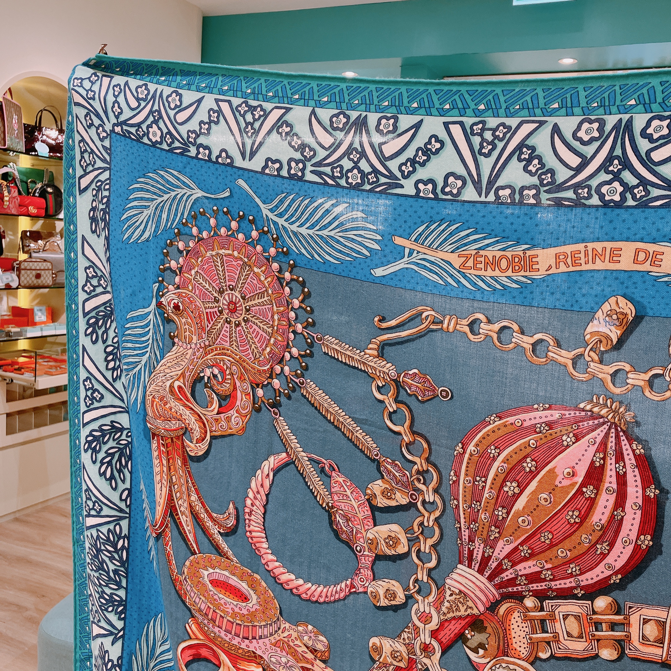 【名品図鑑】1999s Hermes cashmere over coat Embroidered cashmere cape with leather detail | Hermès